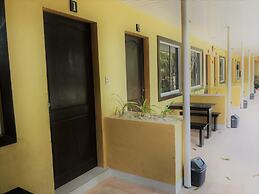 Grand Blue Beach Hotel