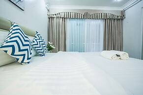 Grand Blue Beach Hotel