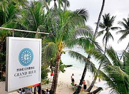 Grand Blue Beach Hotel