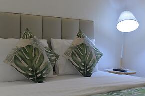 Grand Blue Beach Hotel