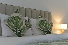 Grand Blue Beach Hotel