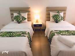 Grand Blue Beach Hotel