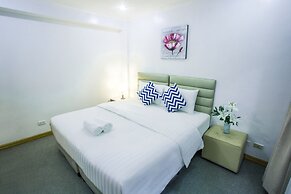 Grand Blue Beach Hotel