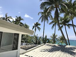 Grand Blue Beach Hotel