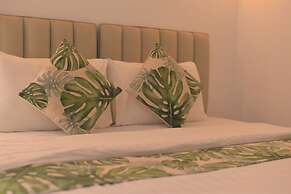 Grand Blue Beach Hotel