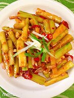 Grand Blue Beach Hotel