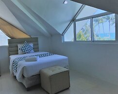 Grand Blue Beach Hotel