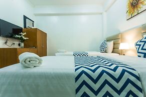 Grand Blue Beach Hotel