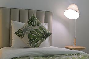 Grand Blue Beach Hotel