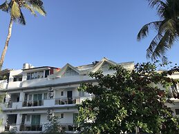 Grand Blue Beach Hotel