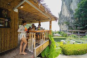 Railay Phutawan Resort