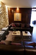 Hotel Reina Isabel