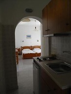 Free Sun Rooms and Apartments