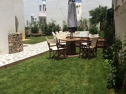 Free Sun Rooms and Apartments