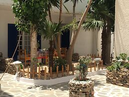 Free Sun Rooms and Apartments