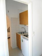 Free Sun Rooms and Apartments