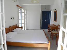 Free Sun Rooms and Apartments