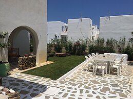 Free Sun Rooms and Apartments