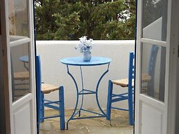 Free Sun Rooms and Apartments