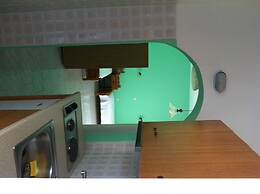 Free Sun Rooms and Apartments