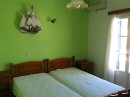 Free Sun Rooms and Apartments