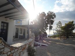 Free Sun Rooms and Apartments