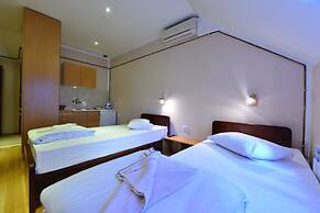 Prenociste Stojic Novi Sad