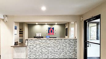 Studio 6 Suites – Richland, MS / Jackson
