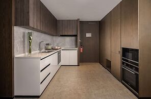 Yuexiu Hotel Guangzhou, Curio Collection by Hilton