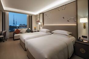 Yuexiu Hotel Guangzhou, Curio Collection by Hilton