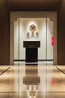 Yuexiu Hotel Guangzhou, Curio Collection by Hilton