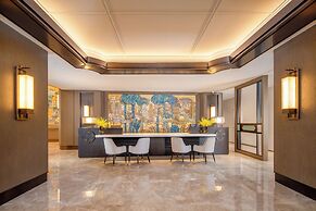 Yuexiu Hotel Guangzhou, Curio Collection by Hilton