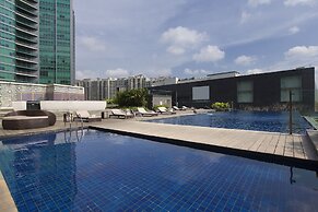 Sheraton Grand Bangalore Hotel at Brigade Gateway