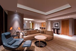 Sheraton Grand Bangalore Hotel at Brigade Gateway