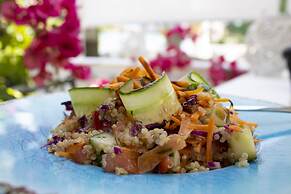 Armata Boutique Hotel