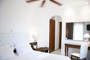 Armata Boutique Hotel