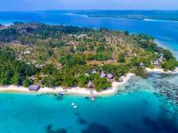 Ratua Private Island Resort