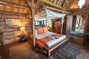 Ratua Private Island Resort