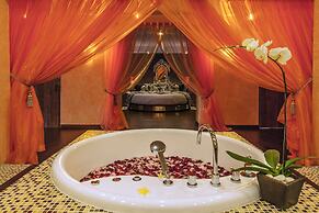 Kupu Kupu Jimbaran Beach Club & Spa by Loccitane