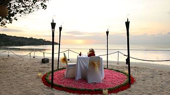 Kupu Kupu Jimbaran Beach Club & Spa by Loccitane