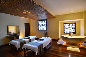 Kupu Kupu Jimbaran Beach Club & Spa by Loccitane