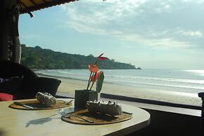 Kupu Kupu Jimbaran Beach Club & Spa by Loccitane