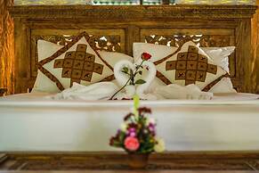 Kupu Kupu Jimbaran Beach Club & Spa by Loccitane