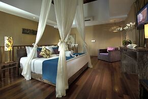 Kupu Kupu Jimbaran Beach Club & Spa by Loccitane