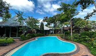 Kupu Kupu Jimbaran Beach Club & Spa by Loccitane