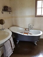 Huntington Stables Retreat Accommodation