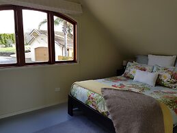 Huntington Stables Retreat Accommodation