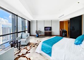Shenzhen Huaqiang Plaza Hotel