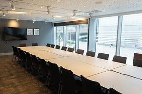 Aloft by Marriott London Excel