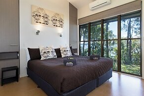 Eumarella Shores Noosa Lake Retreat